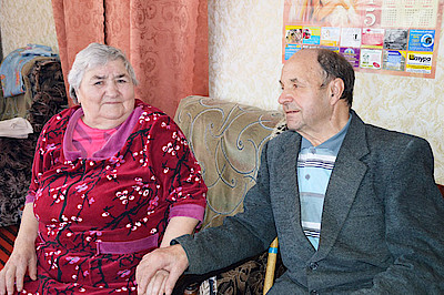 Новости Ливны -К.Е. и П.Е. Донских (фото автора).