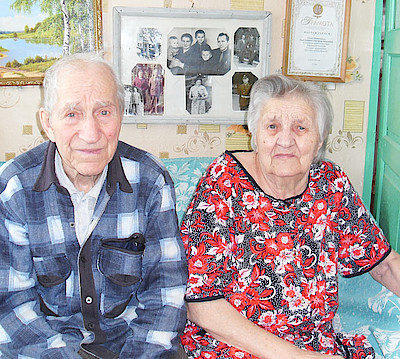 Новости Ливны -Семья Шатохиных всегда на одной волне с жизнью своей страны и своего села. Фото автора. Новости Ливны -Семья Шатохиных всегда на одной волне с жизнью своей страны и своего села. Фото автора.