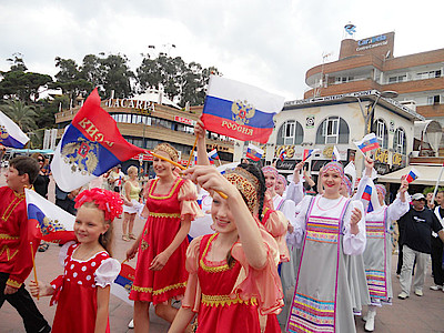 Новости Ливны -«Капельки» на фестивале в Испании (фото Г. Купстас).