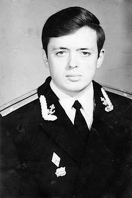 Новости Ливны -В.И.Мишин в годы службы (фото из семейного архива Мишиных). Новости Ливны -В.И.Мишин в годы службы (фото из семейного архива Мишиных).