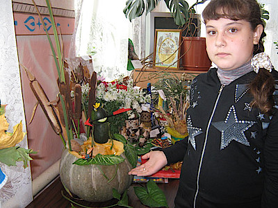 Новости Ливны -Выставка работ учащихся школ.
