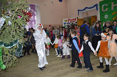 Новости Ливны -На сцене ЦРДК «Спящий красавец». Фото автора.