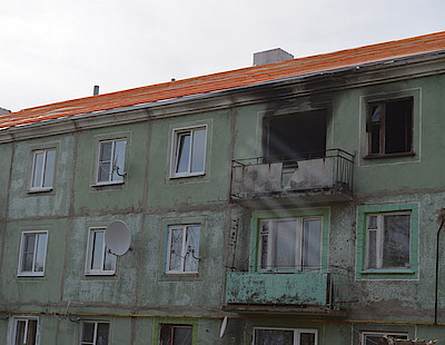 Новости Ливны -Сгоревшая квартира. Фото автора. Новости Ливны -Сгоревшая квартира. Фото автора.
