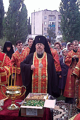 Новости Ливны -Крестный ход на ул. Октябрьской.