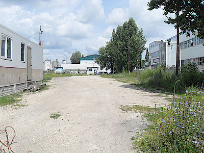 Новости Ливны -Пустырь на территории ж/д вокзала (фото автора).