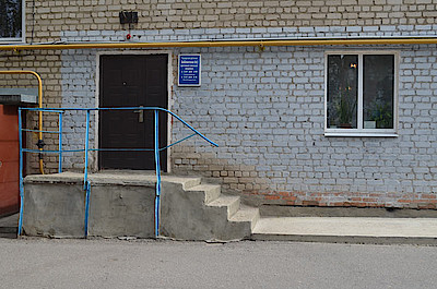 Новости Ливны -Теперь двери в мир знаний закрыты. Фото Е.Васильевой.