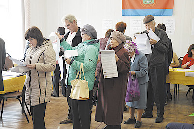 Новости Ливны -Голосует Н.В.Злобин. Новости Ливны -Голосует Н.В.Злобин.