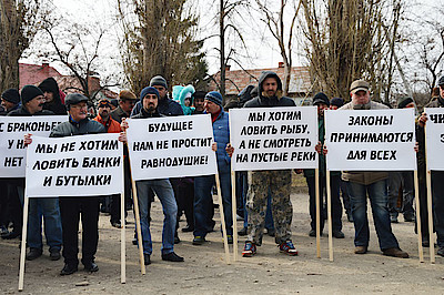Новости Ливны -На митинге (фото автора).