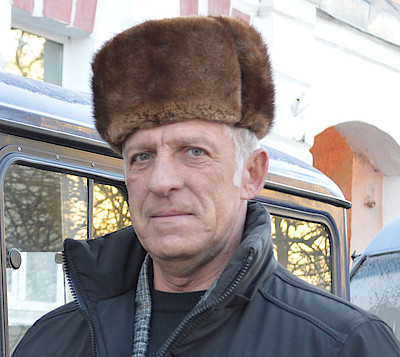 Новости Ливны -Николай Егорович Калинин, шофер «Почта России», водительский стаж более 40 лет.