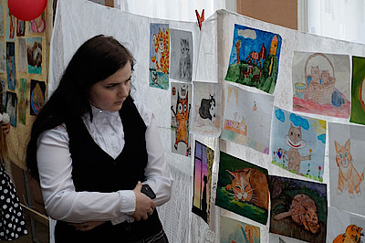 Новости Ливны -Выставка детских рисунков.