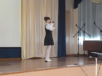 Новости Ливны -Юная участница конкурса.