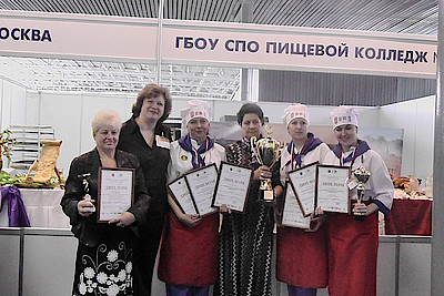 Новости Ливны -Победители конкурса. На фото первая слева — Г. А. Новикова.