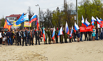 Новости Ливны -Митинг на площади Победы (фото автора).