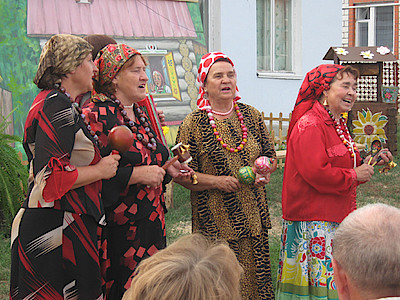 Новости Ливны -Выступают «Ивановны».