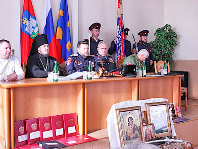 Новости Ливны -Казачий круг в администрации Ливенского района.