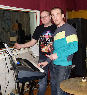 Новости Ливны -Денис Дрёмов (справа) и Игорь Жуков. Новости Ливны -Денис Дрёмов (справа) и Игорь Жуков.