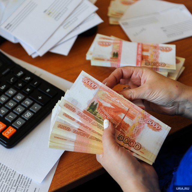 Зарплата в Орловской области выросла на 5,7 процента