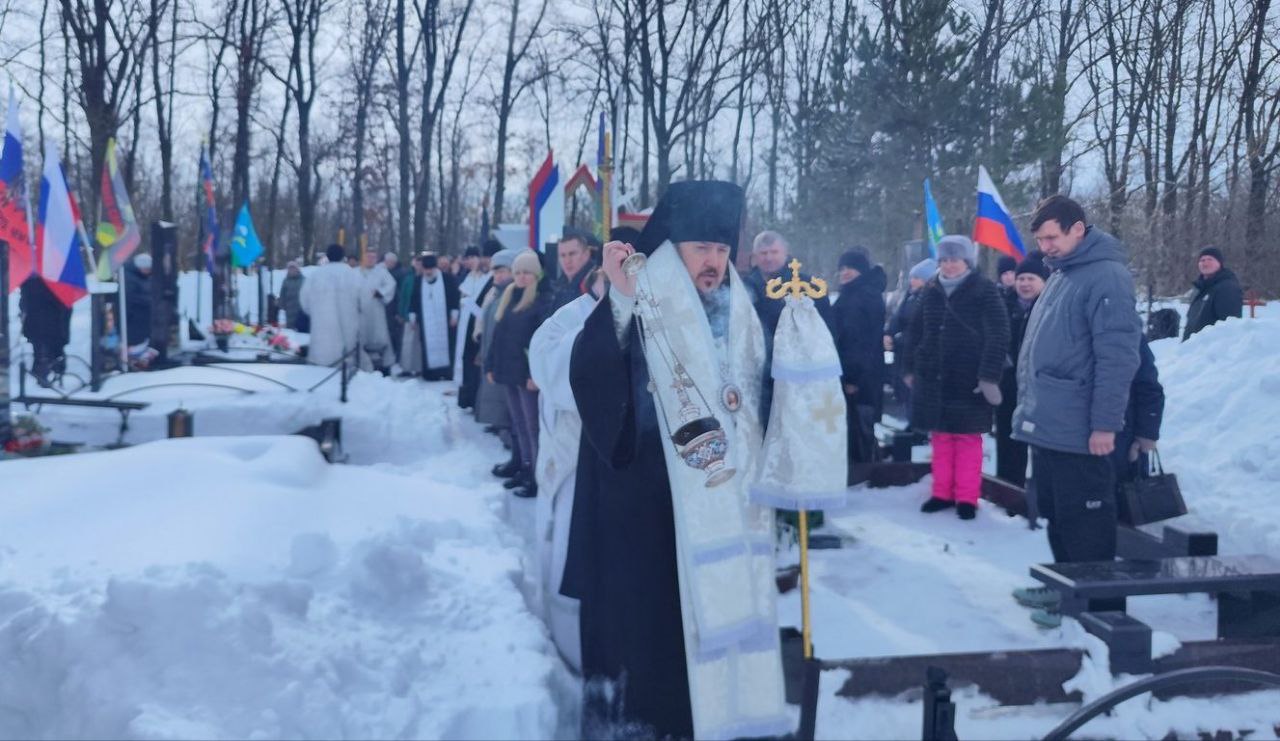 В День защитника Отечества в Ливнах прошла панихида по погибшим воинам